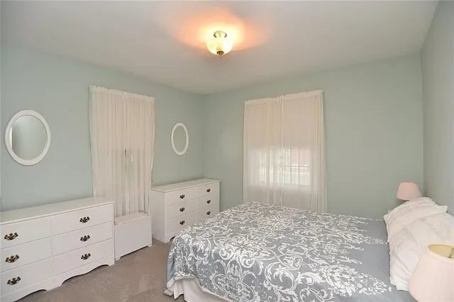 Additional property image - 350 FENNELL Ave
