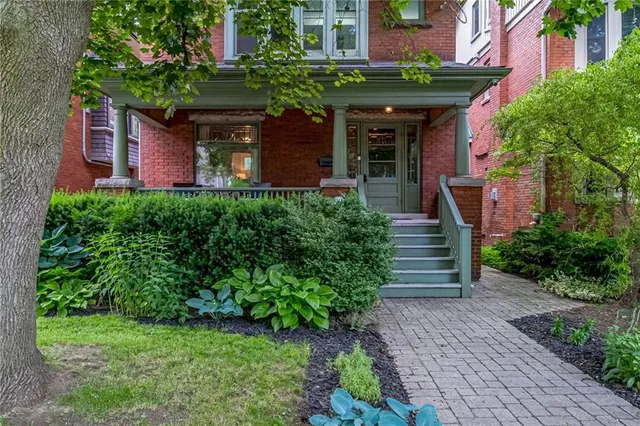 Additional property image - 90 BLAKE St