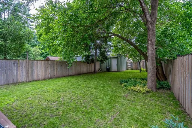 Additional property image - 90 BLAKE St