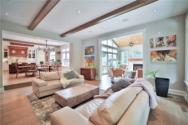 Additional property image - 298 SHOREVIEW Rd