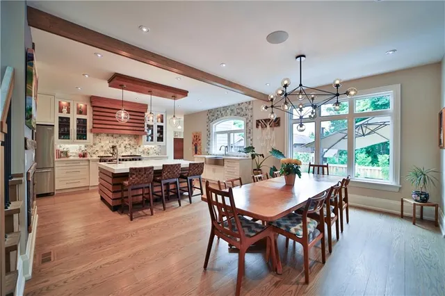 Additional property image - 298 SHOREVIEW Rd