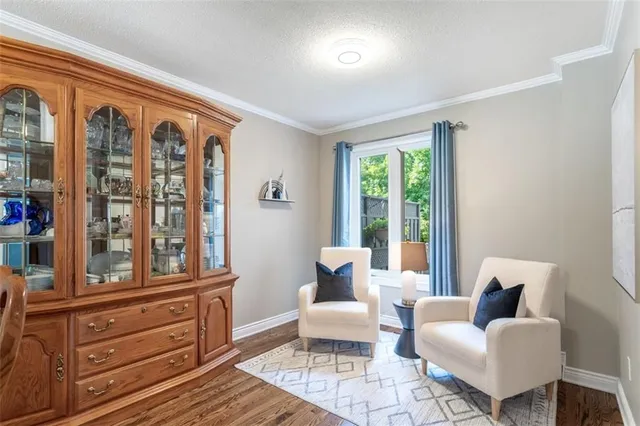 Additional image 16 of 48 KARSH Cres
