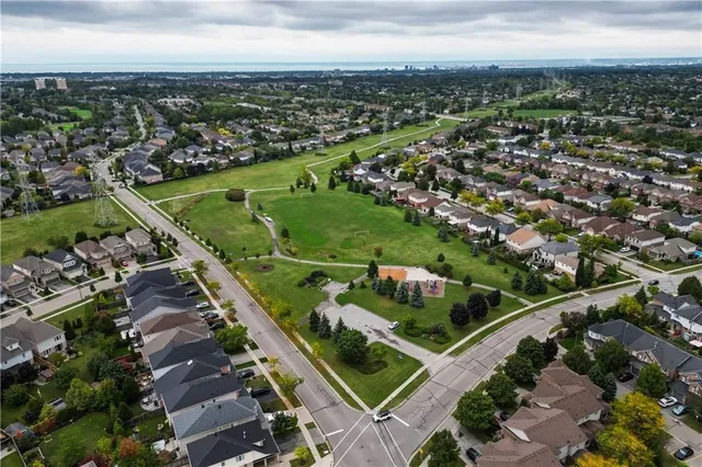 Additional image 6 of 3070 ROTARY Way Unit 122
