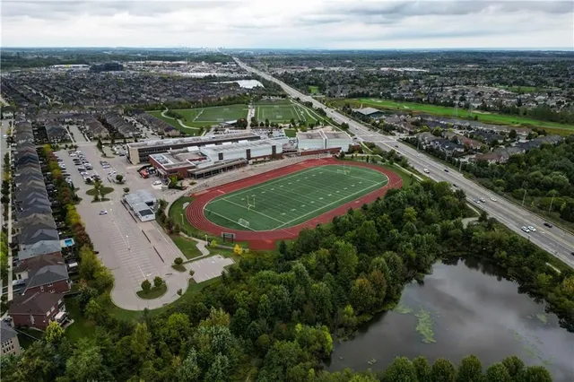Additional image 3 of 3070 ROTARY Way Unit 122
