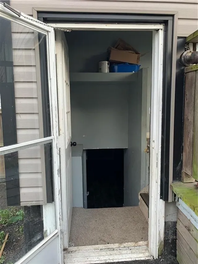 Additional property image - 98 EAST 18TH St