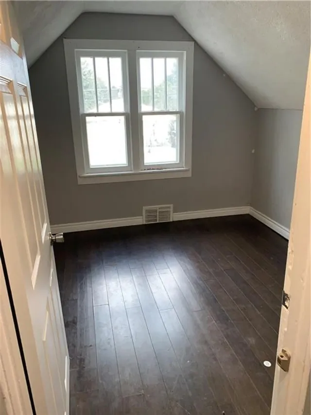 Additional property image - 98 EAST 18TH St