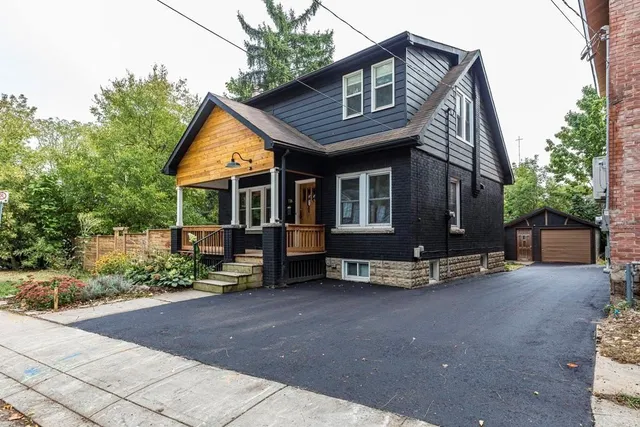 Additional property image - 116 VICTORIA St
