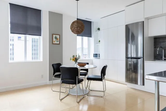 Additional image 38 of 36 JAMES St Unit 702