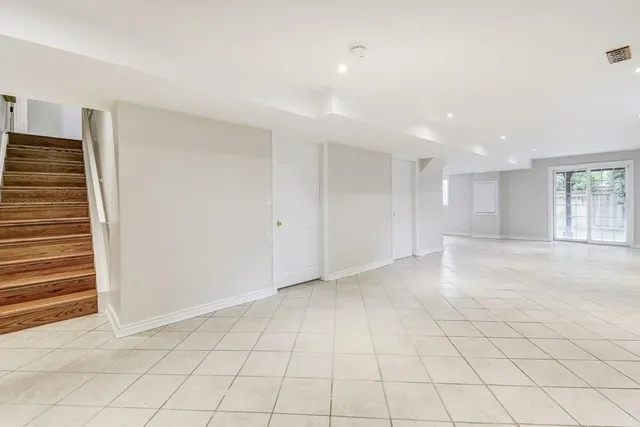 Additional property image - 4 TRUEDELL Cir