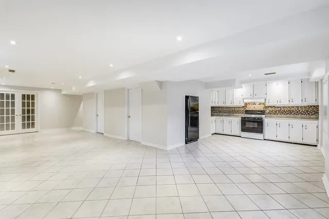 Additional property image - 4 TRUEDELL Cir