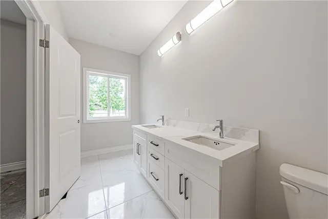 Additional property image - 63 CESAR Pl