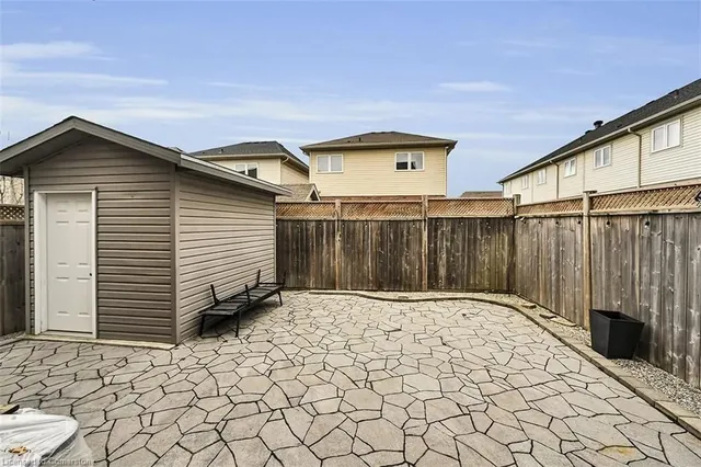 Additional property image - 35 WILLOWBANKS Terr