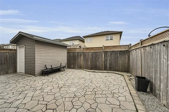 Additional property image - 35 WILLOWBANKS Terr