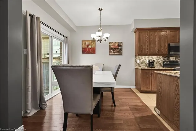 Additional property image - 35 WILLOWBANKS Terr