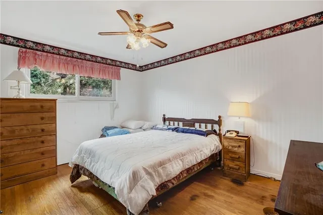 Additional property image - 38 DUBARRY Blvd
