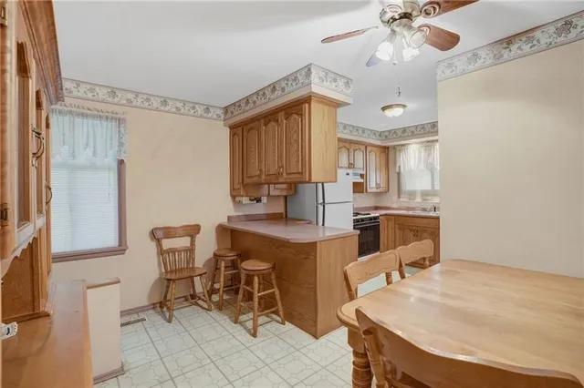 Additional property image - 38 DUBARRY Blvd