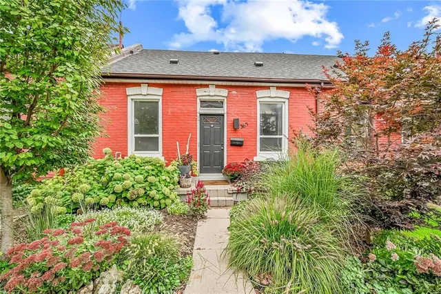 Additional property image - 365 CATHARINE St