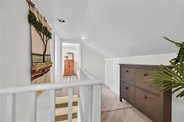 Additional property image - 365 CATHARINE St