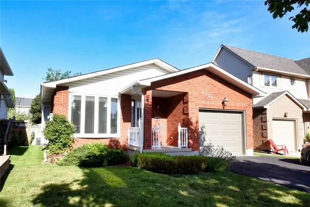 Additional property image - 2152 SALMA Cres