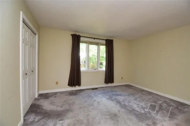 Additional property image - 2152 SALMA Cres