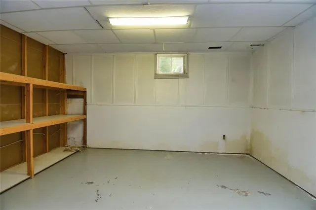 Additional property image - 2152 SALMA Cres