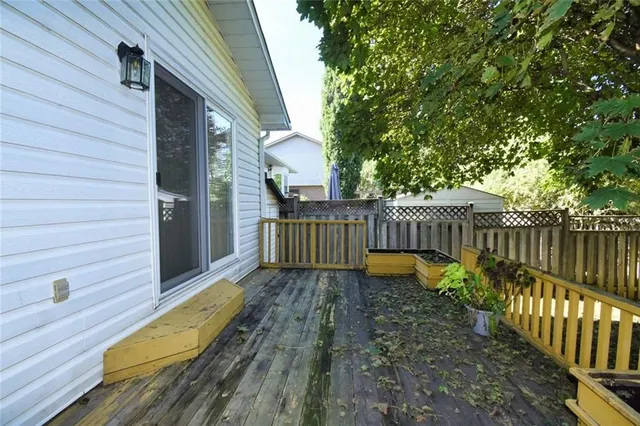 Additional property image - 2152 SALMA Cres