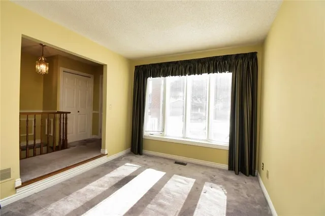Additional property image - 2152 SALMA Cres
