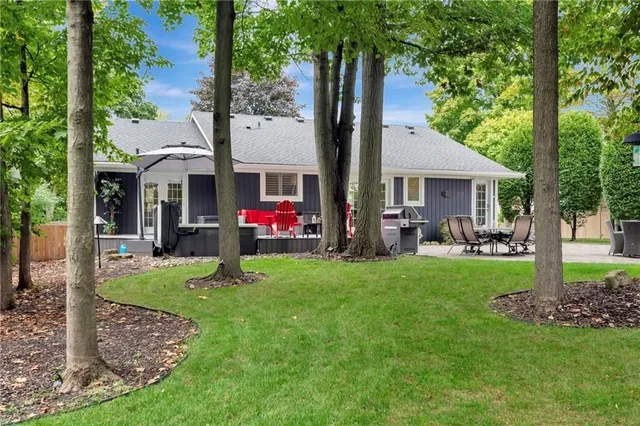 Additional property image - 240 PARKSIDE Dr