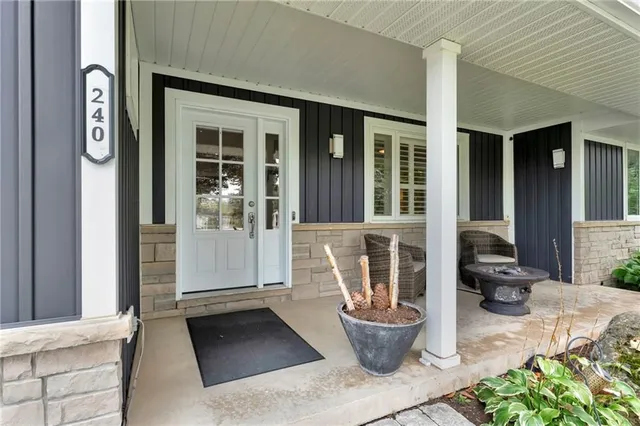 Additional property image - 240 PARKSIDE Dr