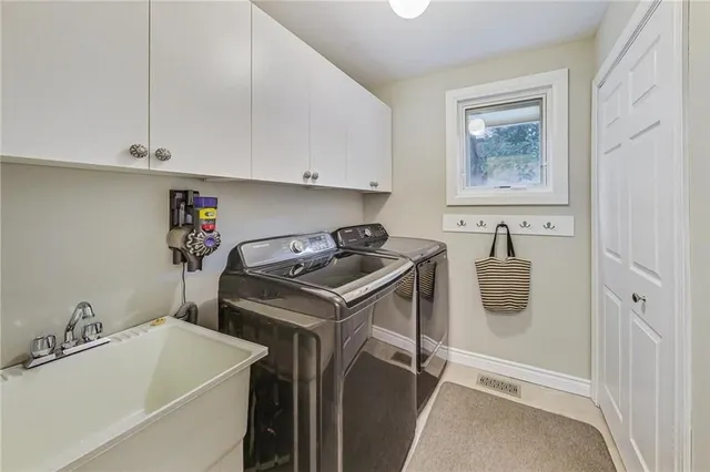 Additional property image - 3 ARIES Crt