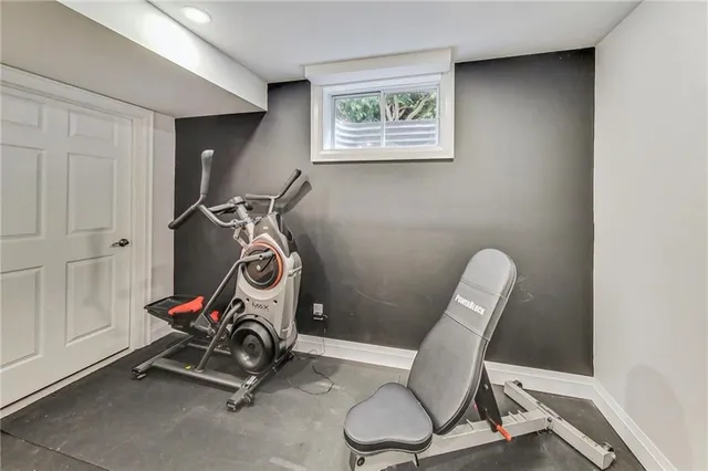 Additional property image - 3 ARIES Crt
