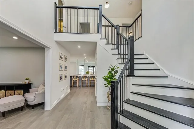 Additional property image - 3 ARIES Crt