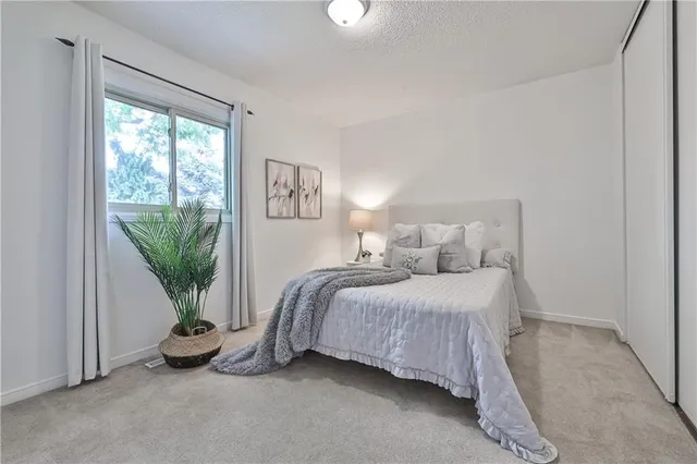 Additional property image - 44 KILLARNEY Crt