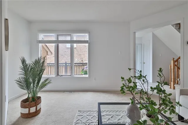 Additional property image - 44 KILLARNEY Crt
