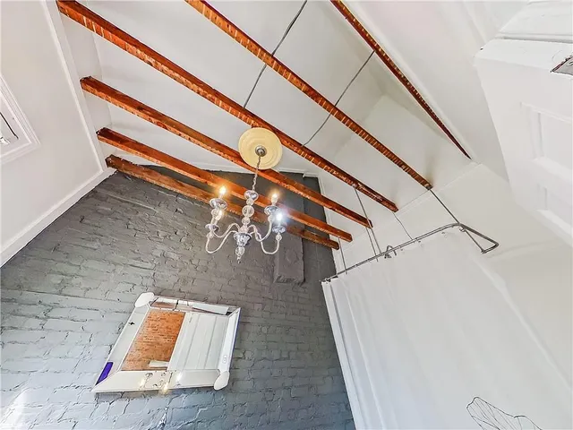 Additional property image - 130 MARKET St