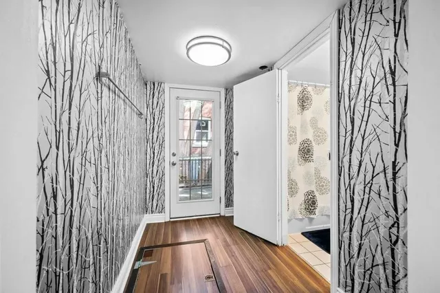 Additional property image - 130 MARKET St