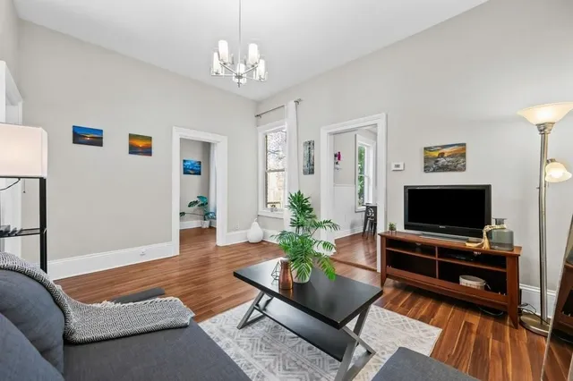 Additional property image - 130 MARKET St