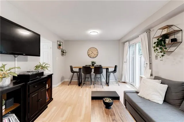 Additional property image - 386 HIGHLAND Rd Unit 31