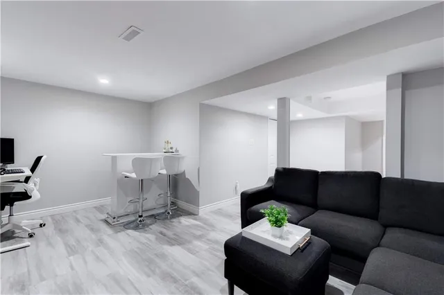 Additional property image - 386 HIGHLAND Rd Unit 31