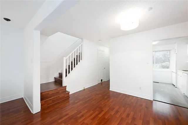 Additional property image - 250 SAN FRANCISCO Ave