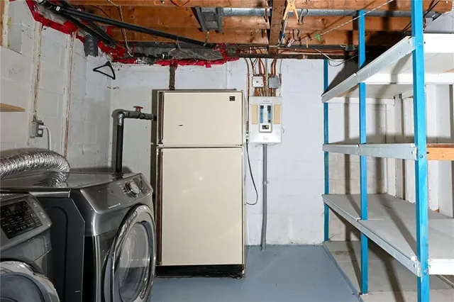 Additional property image - 250 SAN FRANCISCO Ave