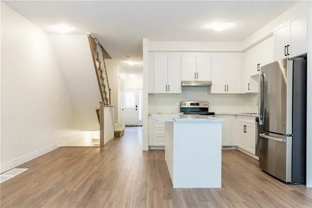 Additional property image - 100 BEDDOE Dr Unit 92