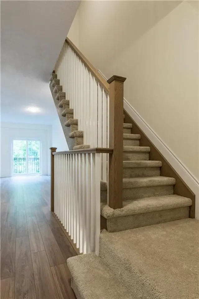 Additional property image - 100 BEDDOE Dr Unit 92