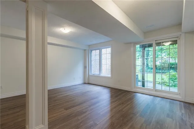 Additional property image - 100 BEDDOE Dr Unit 92