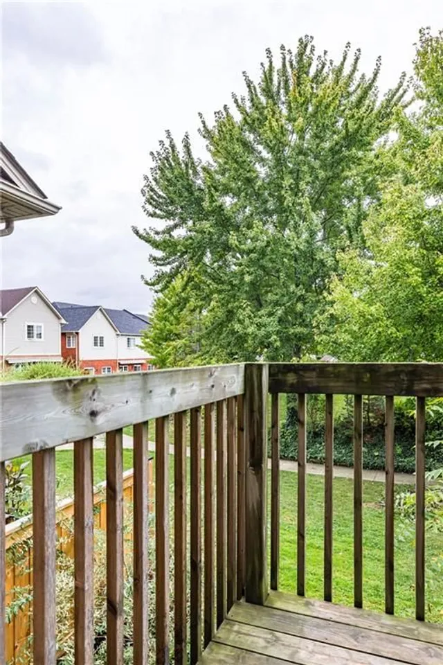 Additional property image - 100 BEDDOE Dr Unit 92
