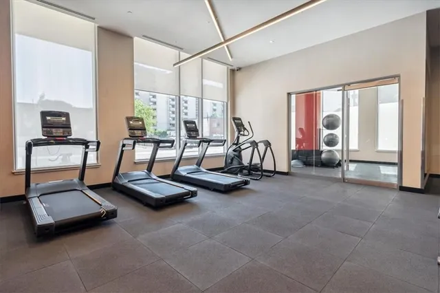 Additional property image - 212 KING WILLIAM St Unit 612
