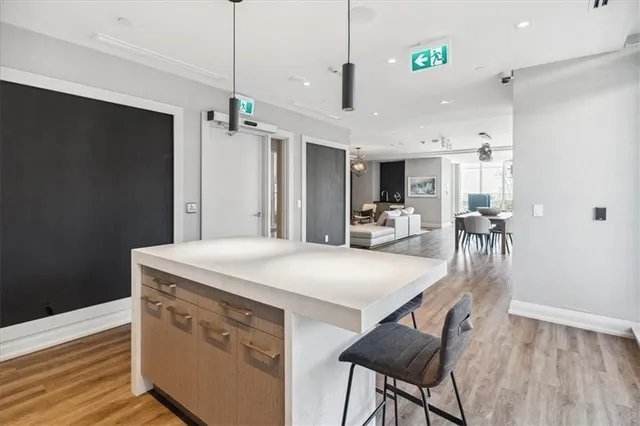 Additional property image - 212 KING WILLIAM St Unit 612