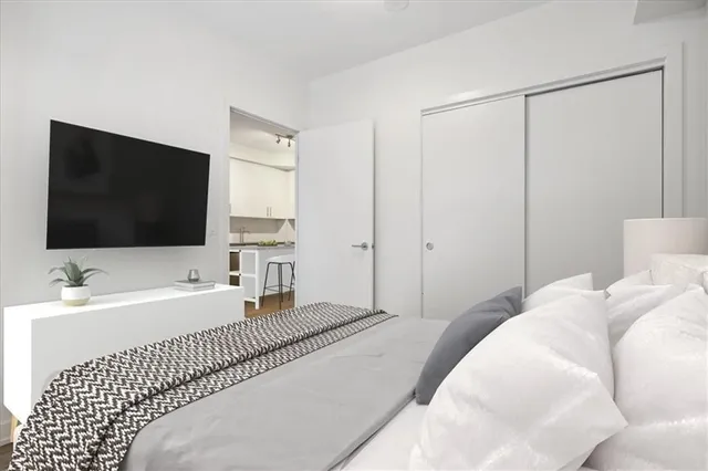 Additional property image - 212 KING WILLIAM St Unit 612
