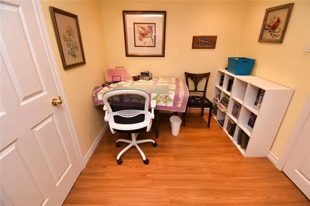 Additional property image - 20 MEADOWLANDS Blvd Unit 1