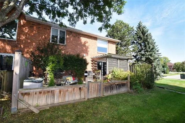 Additional property image - 20 MEADOWLANDS Blvd Unit 1